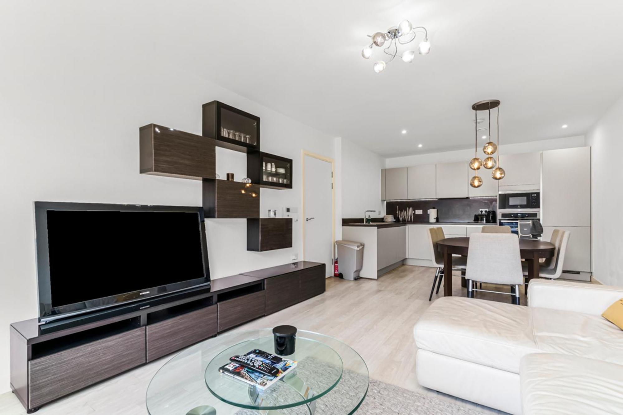Stylish Surrey Quays Apartment - 10 Mins From Station London Bagian luar foto